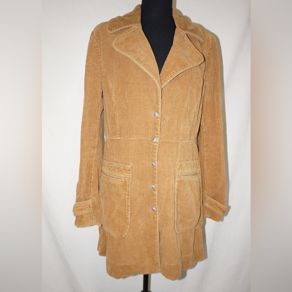 Corduroy Free People Button Up Jacket with a Removable Fur Collar - Picture 11 of 11